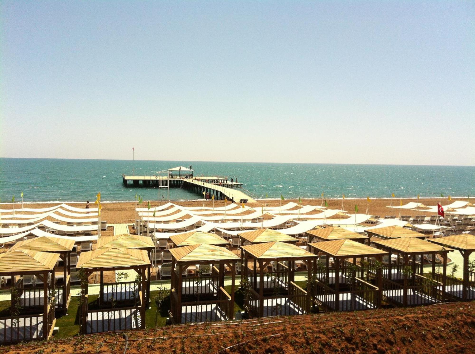 Station touristique Delphin Imperial Lara