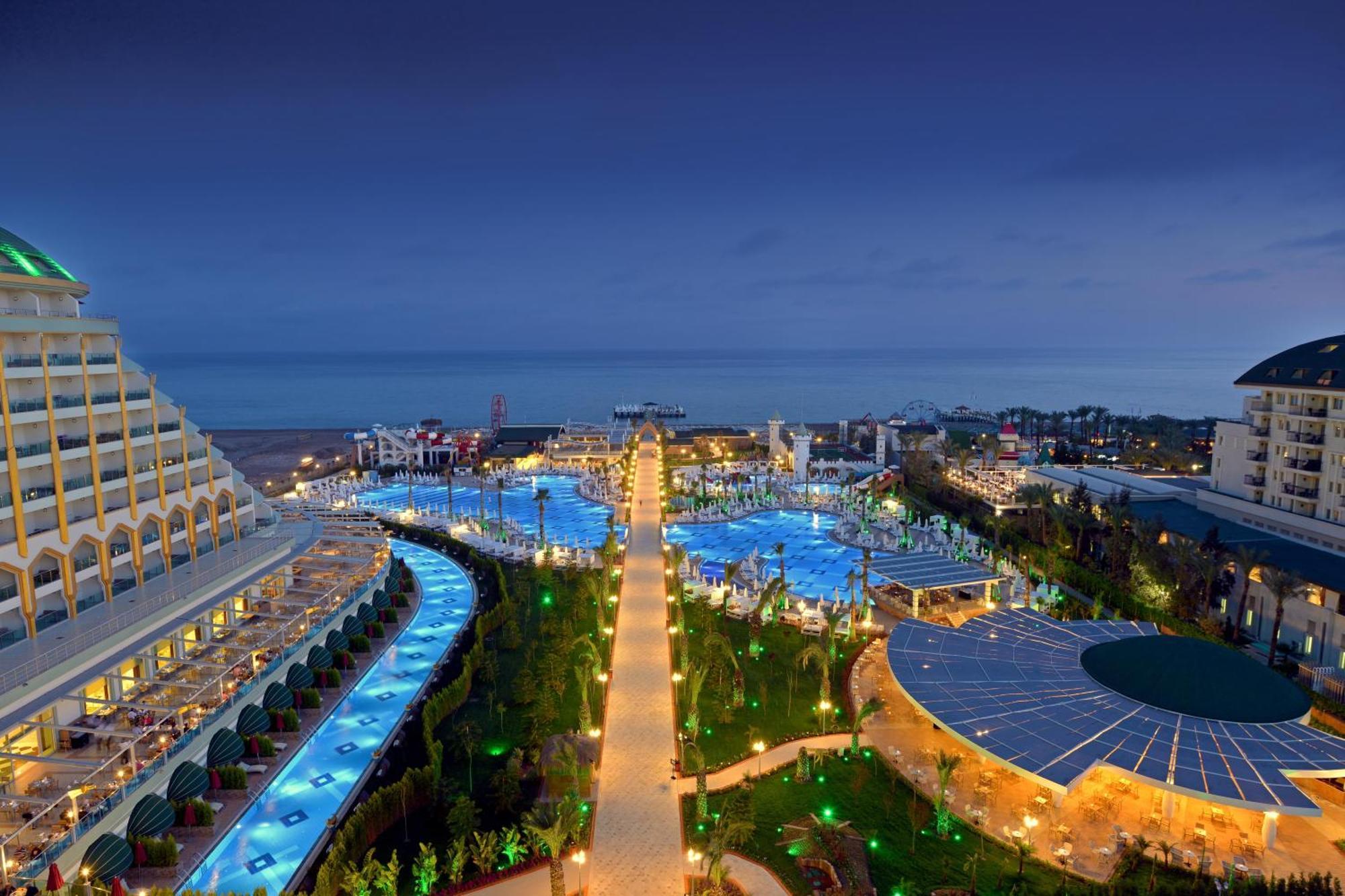 אתר נופש Delphin Imperial Lara 5*